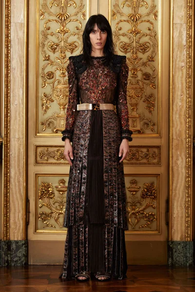 Look 13
